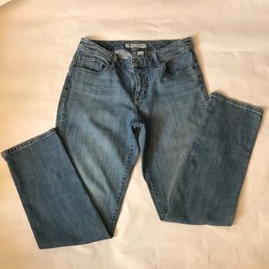 Chico’s platinum denim regular 0.5